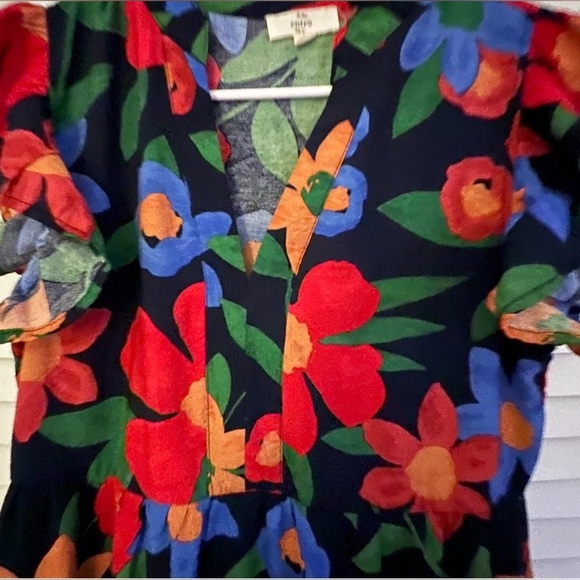 Boutique Entro Tropical Red and Green Floral Midi Dress - Picture 5 of 10